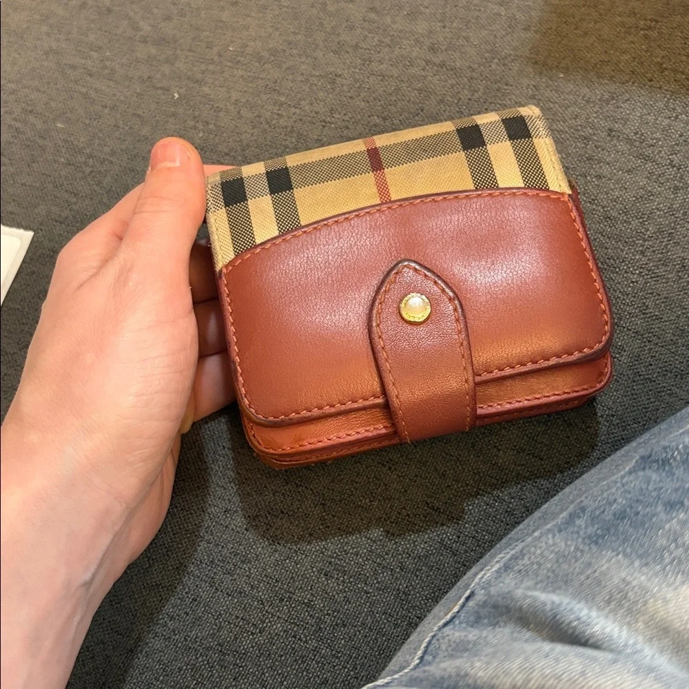 Burberry‎ Red Leather compact wallet 4